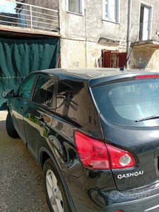 Usato 2009 Nissan Qashqai Diesel 115 CV (1.000 €)