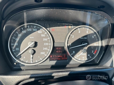Usato 2010 BMW 318 2.0 Benzin 143 CV (8.800 €)