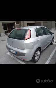 Usato 2010 Fiat Punto Evo 1.2 Benzin 65 CV (3.800 €)