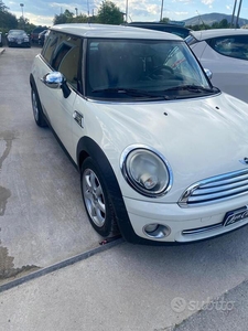 Usato 2010 Mini Cooper 1.4 Benzin 95 CV (2.999 €)