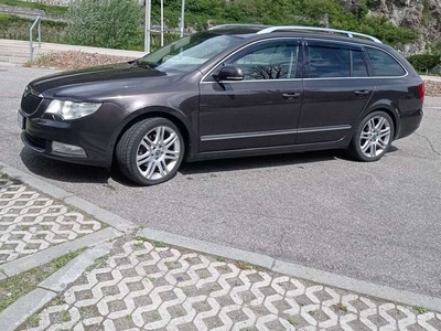 Usato 2010 Skoda Superb 2.0 Diesel 170 CV (6.999 €)