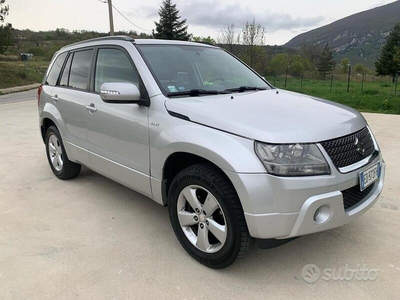 Usato 2010 Suzuki Grand Vitara 1.9 Diesel 129 CV (12.000 €)