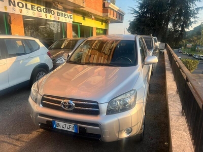 Usato 2010 Toyota RAV4 2.2 Diesel 177 CV (5.999 €)