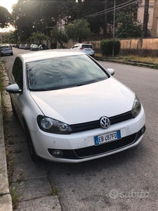 Usato 2010 VW Golf VI 1.6 Diesel 105 CV (5.000 €)