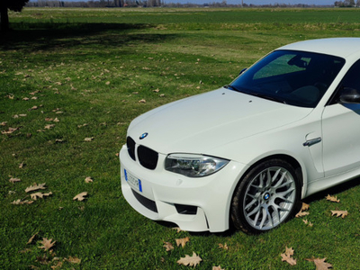 Usato 2011 BMW 1M 3.0 Benzin 340 CV (56.000 €)