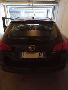 Usato 2011 Opel Astra 1.7 Diesel 110 CV (3.900 €)