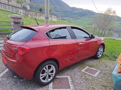 Usato 2012 Alfa Romeo Giulietta 2.0 Diesel 140 CV (4.800 €)