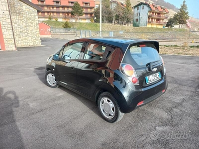 Usato 2012 Chevrolet Spark 1.0 Benzin 68 CV (3.900 €)