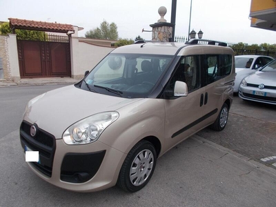 Usato 2012 Fiat Doblò 1.4 CNG_Hybrid 120 CV (6.800 €)