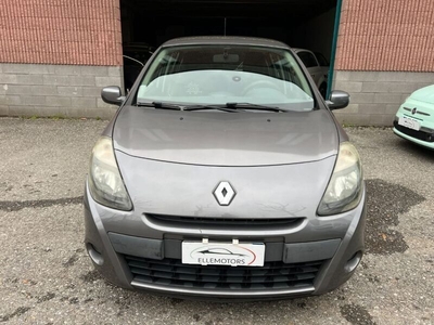 Usato 2012 Renault Clio 1.1 Benzin 75 CV (6.500 €)