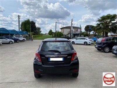 Usato 2012 Toyota Yaris 1.0 Benzin 69 CV (7.500 €)