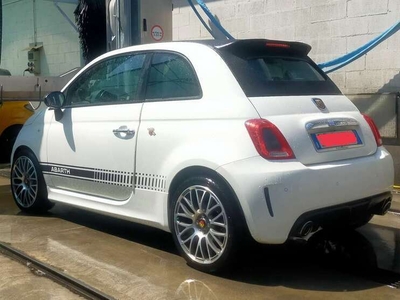 Usato 2013 Abarth 595C 1.4 Benzin 140 CV (10.900 €)