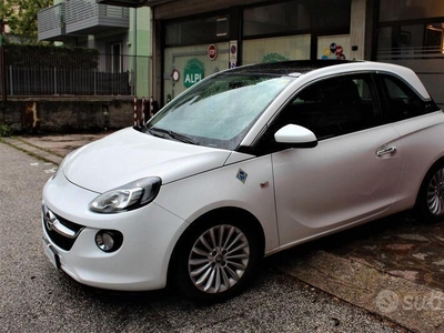 Usato 2013 Opel Adam 1.2 Benzin 69 CV (6.500 €)