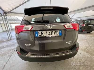 Usato 2013 Toyota RAV4 2.2 Diesel 150 CV (12.300 €)