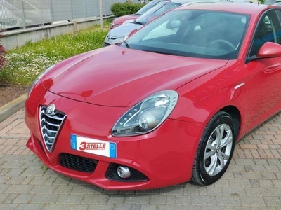 Usato 2014 Alfa Romeo Giulietta 1.6 Diesel 105 CV (11.000 €)
