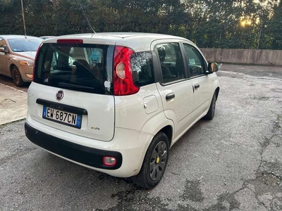 Usato 2014 Fiat Panda 1.2 Benzin 69 CV (7.500 €)