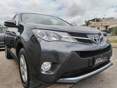 Usato 2014 Toyota RAV4 2.0 Diesel 124 CV (11.499 €)