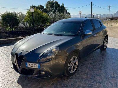Usato 2015 Alfa Romeo Giulietta 1.6 Diesel 105 CV (7.000 €)