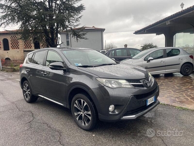 Usato 2015 Toyota RAV4 2.2 Diesel 150 CV (11.900 €)