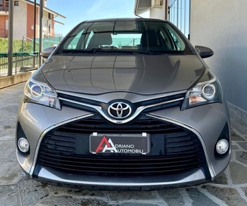 Usato 2015 Toyota Yaris 1.4 Diesel 90 CV (9.500 €)