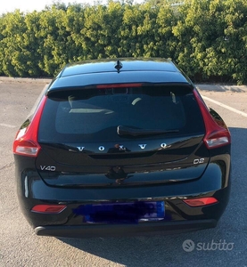 Usato 2015 Volvo V40 1.6 Diesel 115 CV (9.800 €)