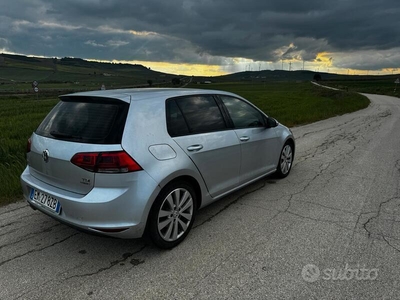 Usato 2015 VW Golf VII 1.6 Diesel 110 CV (7.500 €)
