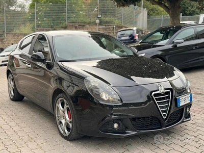 Usato 2016 Alfa Romeo Giulietta 1.4 Benzin 170 CV (12.000 €)