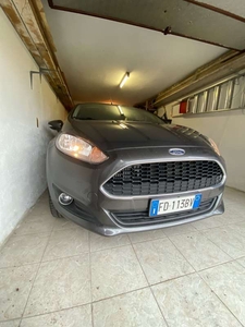 Usato 2016 Ford Fiesta 1.0 Benzin 101 CV (9.500 €)