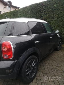 Usato 2016 Mini Cooper D Countryman 2.0 Diesel 111 CV (13.500 €)