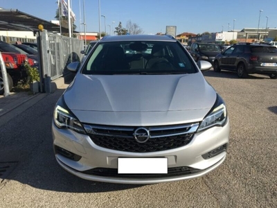 Usato 2016 Opel Astra 1.6 Diesel 136 CV (9.000 €)