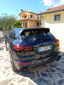 Usato 2016 Porsche Cayenne 3.0 Diesel 245 CV (52.000 €)