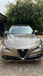 Usato 2017 Alfa Romeo Stelvio 2.2 Diesel 190 CV (21.500 €)