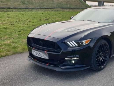 Usato 2017 Ford Mustang GT 5.0 Benzin 421 CV (40.500 €)