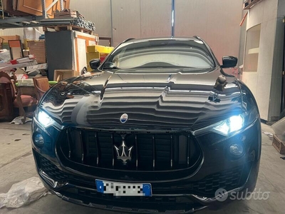 Usato 2017 Maserati Levante 3.0 Benzin 430 CV (55.000 €)