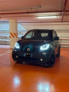 Usato 2017 Smart ForTwo Cabrio 1.0 Benzin 84 CV (14.450 €)