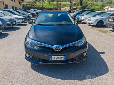 Usato 2017 Toyota Auris 1.6 Diesel 112 CV (10.500 €)