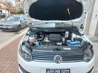Usato 2017 VW Polo 1.0 Benzin 75 CV (10.950 €)