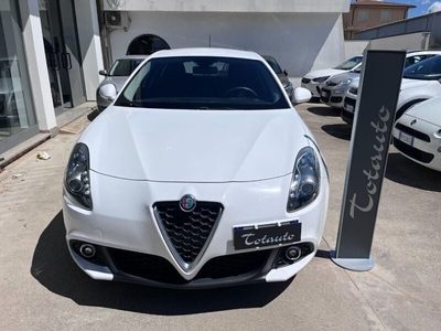 Usato 2018 Alfa Romeo Giulietta 1.6 Diesel 120 CV (15.550 €)
