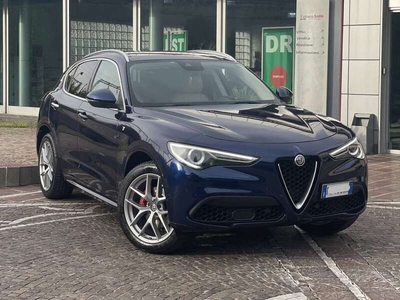 Usato 2018 Alfa Romeo Stelvio 2.0 Benzin 280 CV (26.000 €)