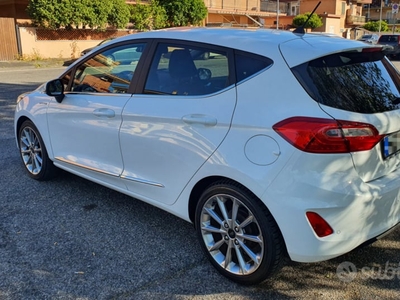 Usato 2018 Ford Fiesta 1.0 Benzin 100 CV (14.900 €)