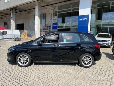 Usato 2018 Mercedes B180 1.5 Diesel 109 CV (18.900 €)