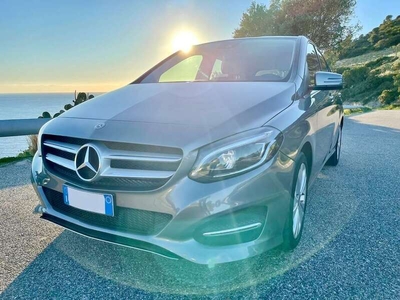 Usato 2018 Mercedes B180 1.5 Diesel 109 CV (19.900 €)