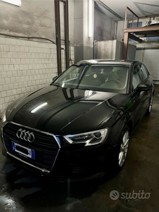 Usato 2019 Audi A1 1.4 Diesel 90 CV (21.800 €)