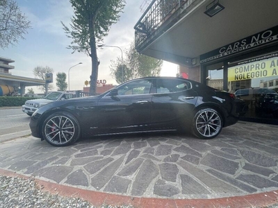 Usato 2019 Maserati Ghibli 3.0 Diesel 275 CV (58.500 €)