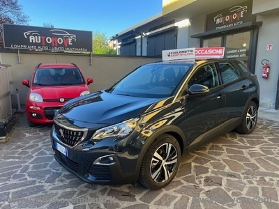 Usato 2019 Peugeot 3008 1.2 Benzin 131 CV (17.650 €)