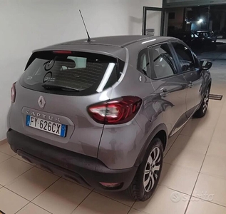 Usato 2019 Renault Captur 1.5 Diesel 90 CV (10.900 €)