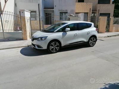 Usato 2019 Renault Scénic IV 1.7 Diesel 120 CV (13.900 €)