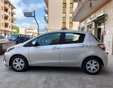 Usato 2019 Toyota Yaris 1.0 Benzin 72 CV (11.790 €)