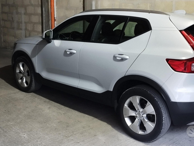 Usato 2019 Volvo XC40 2.0 Diesel 150 CV (22.000 €)