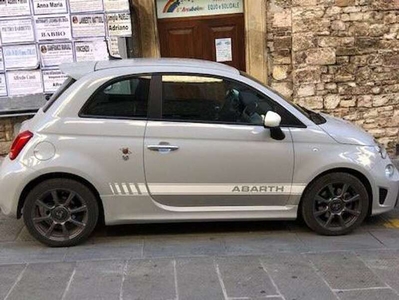Usato 2021 Fiat 500 Abarth 1.4 Benzin 145 CV (19.500 €)